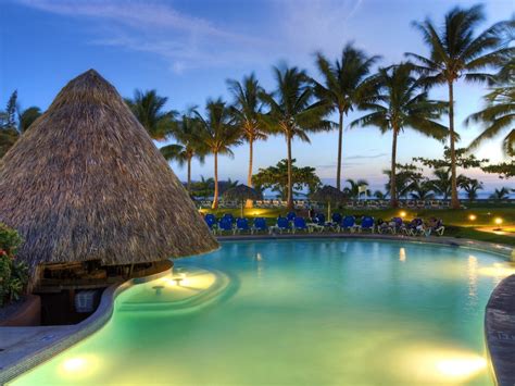 costa rica flights and all inclusive resorts